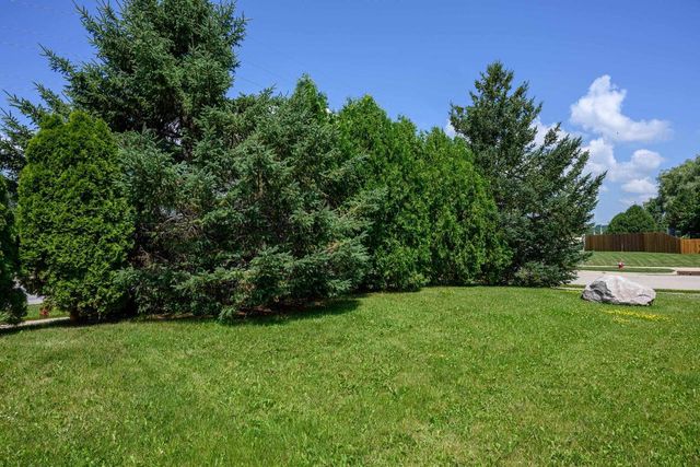 2102 Talc Trail, Madison, WI 53719