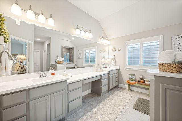 1020 Knoll Street, Little Elm, TX 76227