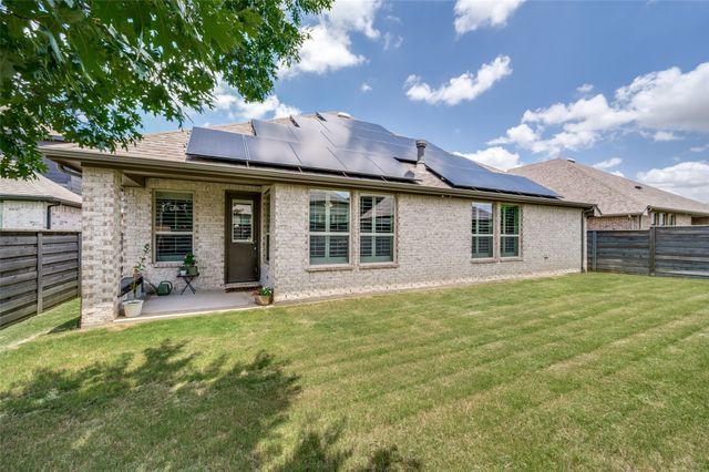 1020 Knoll Street, Little Elm, TX 76227