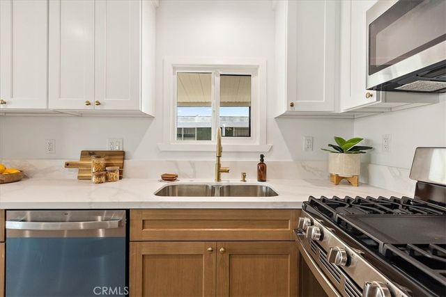 1001 W Lambert Road 110, La Habra, CA 90631