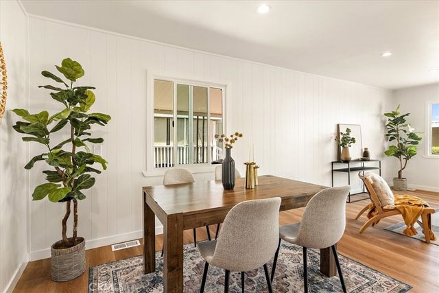 1001 W Lambert Road 110, La Habra, CA 90631