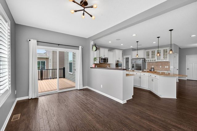 3671 Pointe Pass NW, Prior Lake, MN 55372