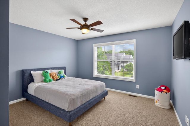3671 Pointe Pass NW, Prior Lake, MN 55372