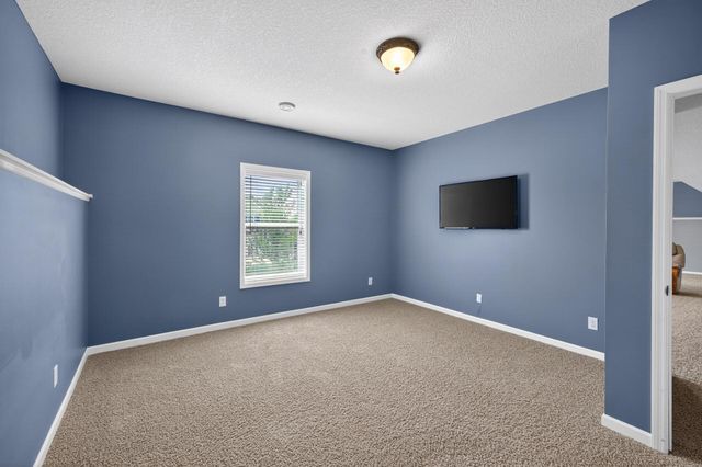 3671 Pointe Pass NW, Prior Lake, MN 55372