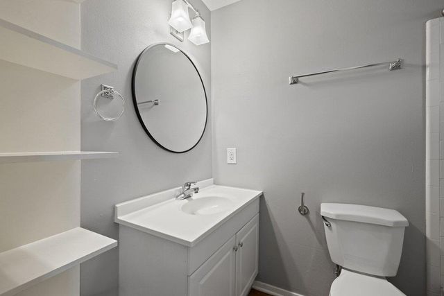 1210 Windsor RD 209, Austin, TX 78703