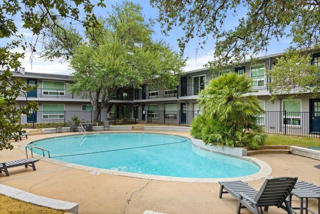 1210 Windsor RD 209, Austin, TX 78703
