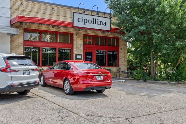 1210 Windsor RD 209, Austin, TX 78703
