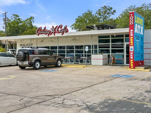 1210 Windsor RD 209, Austin, TX 78703