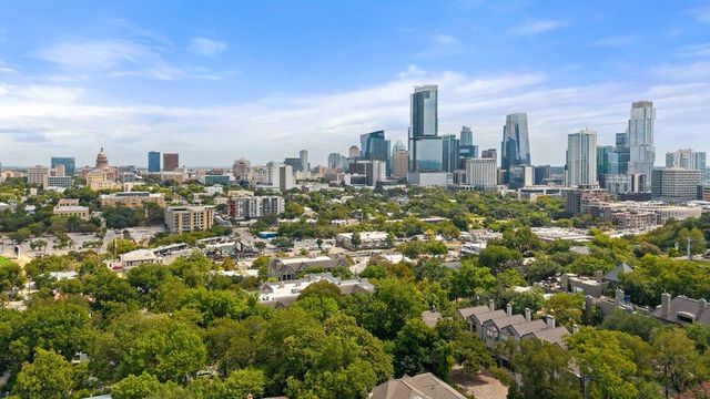 1210 Windsor RD 209, Austin, TX 78703