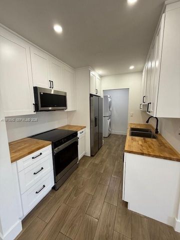 17860 SW 112th Ct 0, Miami, FL 33157