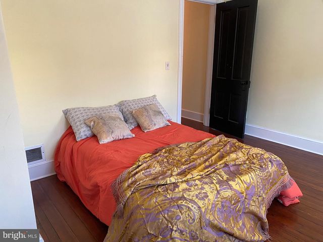 630 C ST SE, Washington, DC 20003