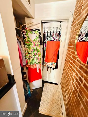 630 C ST SE, Washington, DC 20003