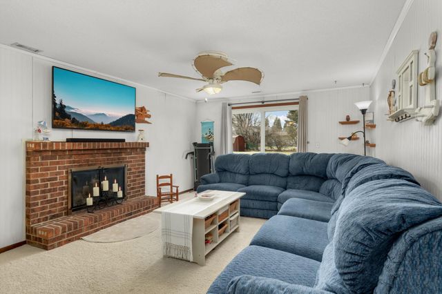 7808 Idaho Lane N, Brooklyn Park, MN 55445