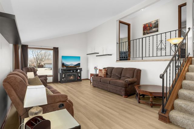 7808 Idaho Lane N, Brooklyn Park, MN 55445