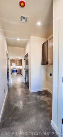 8464 Reagan Drive, Eufaula, OK 74432