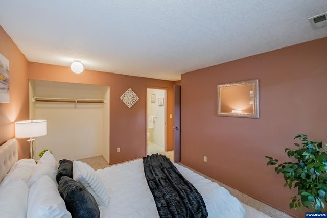2600 NW Fireweed Pl, Corvallis, OR 97330