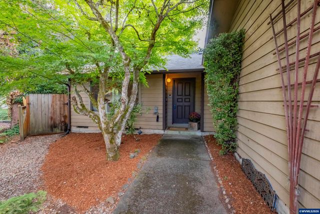 2600 NW Fireweed Pl, Corvallis, OR 97330