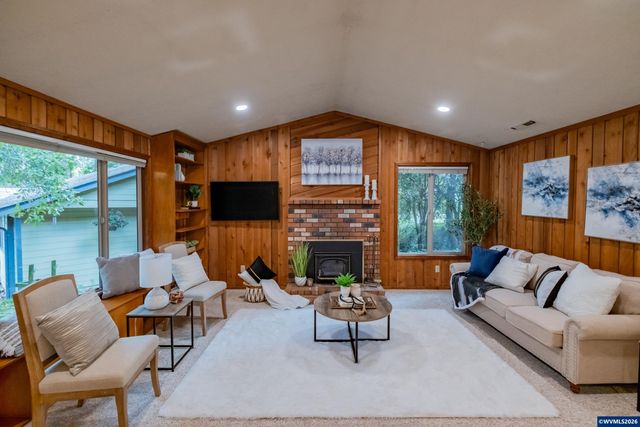 2600 NW Fireweed Pl, Corvallis, OR 97330