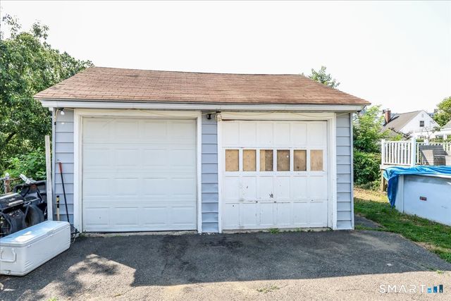 835 Thorme Street, Bridgeport, CT 06606