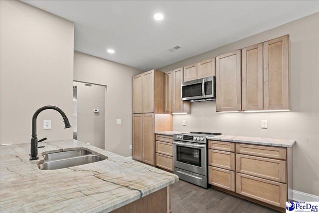 615 Little John Rd, Cheraw, SC 29520