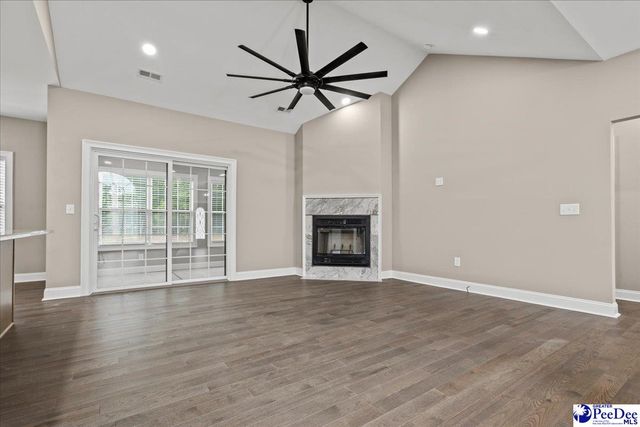 615 Little John Rd, Cheraw, SC 29520