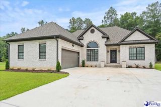 615 Little John Rd, Cheraw, SC 29520