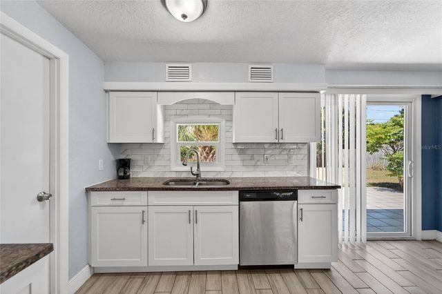 10353 110TH AVENUE, Largo, FL 33773