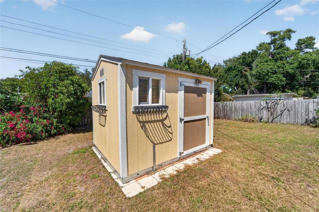 10353 110TH AVENUE, Largo, FL 33773