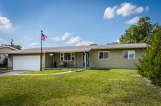 415 Saginaw Drive, Valparaiso, IN 46385