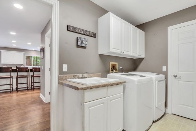 7509 Bittersweet Drive, Gurnee, IL 60031