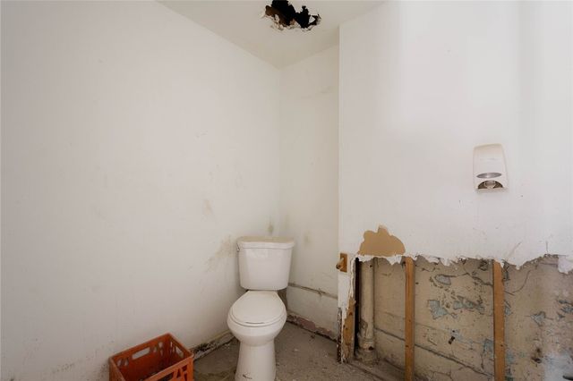 6564 Frankstown Ave, Lincoln Larimer, PA 15206