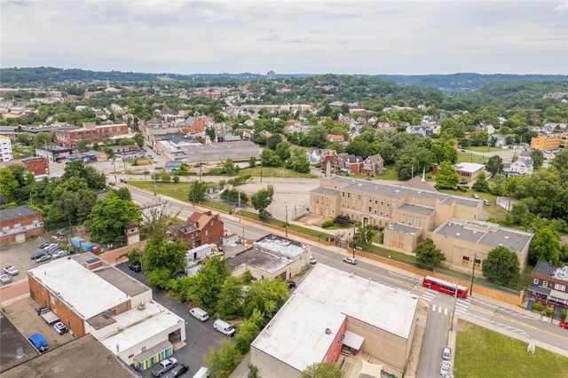 6564 Frankstown Ave, Lincoln Larimer, PA 15206