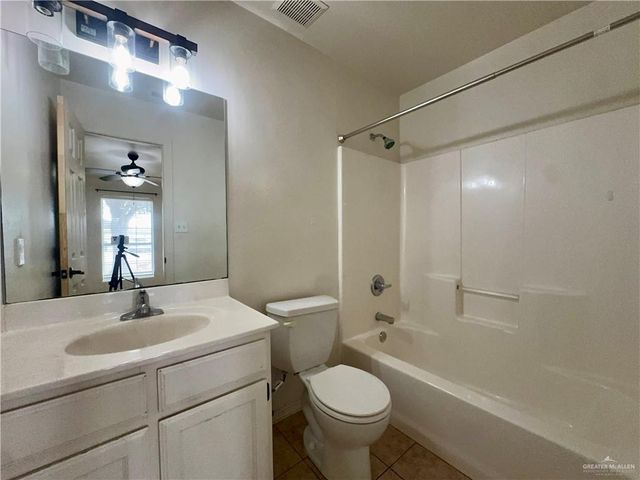 601 Amber Drive, Weslaco, TX 78596