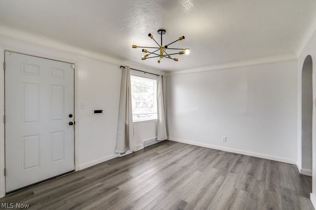 13020 Bellaire Road, Cleveland, OH 44135