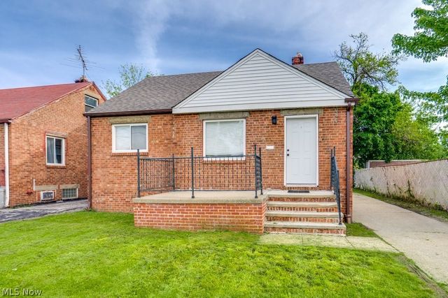 13020 Bellaire Road, Cleveland, OH 44135
