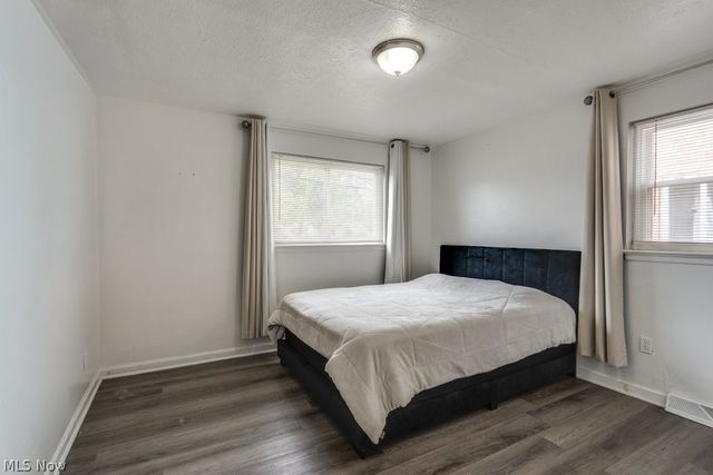13020 Bellaire Road, Cleveland, OH 44135