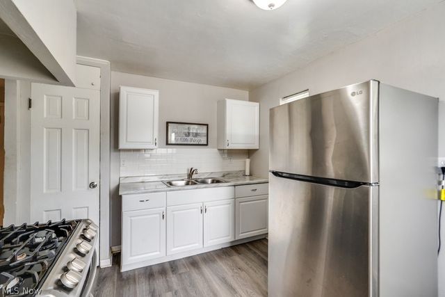 13020 Bellaire Road, Cleveland, OH 44135