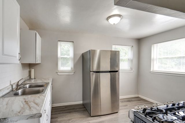 13020 Bellaire Road, Cleveland, OH 44135