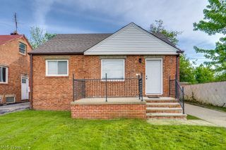 13020 Bellaire Road, Cleveland, OH 44135