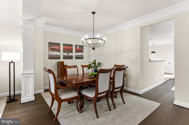 301 HILLWOOD AVE, Falls Church, VA 22046