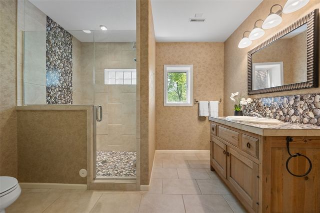 4181 Rose Bluff Circle NE, Iowa City, IA 52240