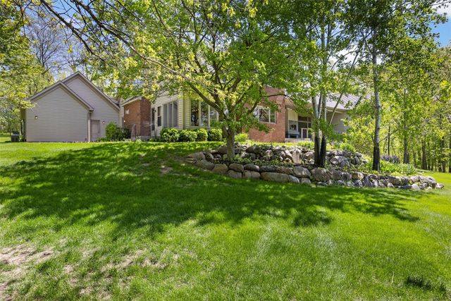 4181 Rose Bluff Circle NE, Iowa City, IA 52240