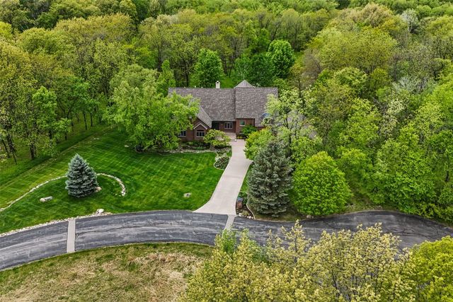 4181 Rose Bluff Circle NE, Iowa City, IA 52240