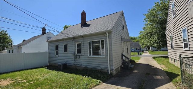 12605 Shady Oak Boulevard, Garfield Heights, OH 44125