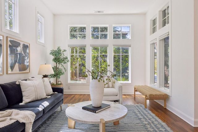 4125 Wisteria Lane, Palo Alto, CA 94306