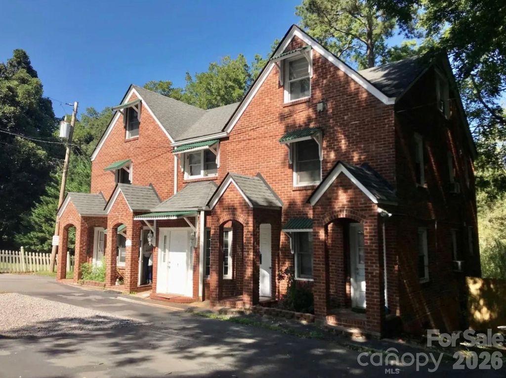 161 Union Street S, Concord, NC 28025