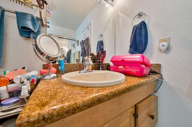 3500 Huntsman Dr, Sacramento, CA 95826