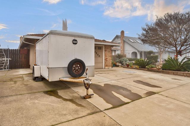 3500 Huntsman Dr, Sacramento, CA 95826