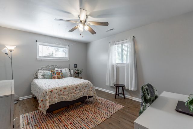 2410 Sunset Strip Street, Hixson, TN 37343