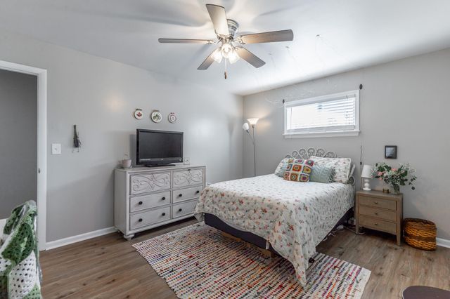 2410 Sunset Strip Street, Hixson, TN 37343